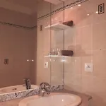Le Brabant Bar-hotel-restaurant Szálloda 3*