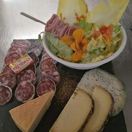 Le Brabant Bar-hotel-restaurant Hotel