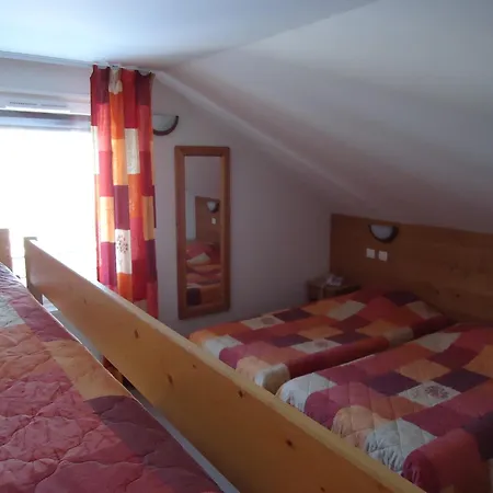 Отель Le Brabant Bar-hotel-restaurant 3*