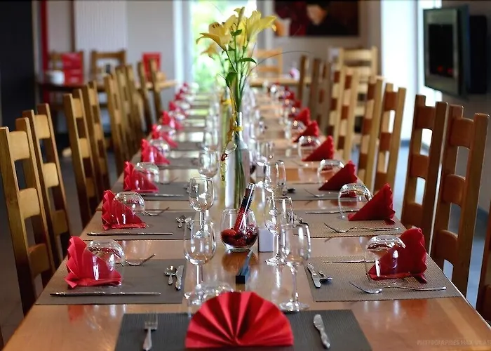 Le Brabant Bar-hotel-restaurant Отель