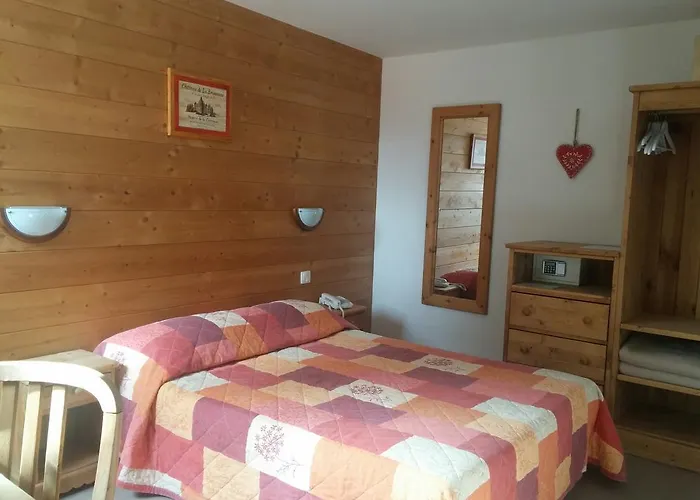 Отель Le Brabant Bar-hotel-restaurant 3*