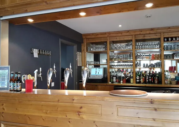 Le Brabant Bar-hotel-restaurant Ла-Бресс