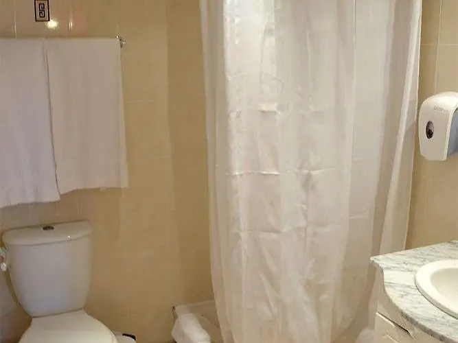 Отель Le Brabant Bar-hotel-restaurant