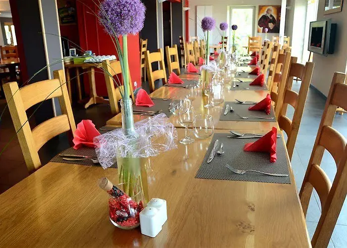 Le Brabant Bar-hotel-restaurant Отель 3*